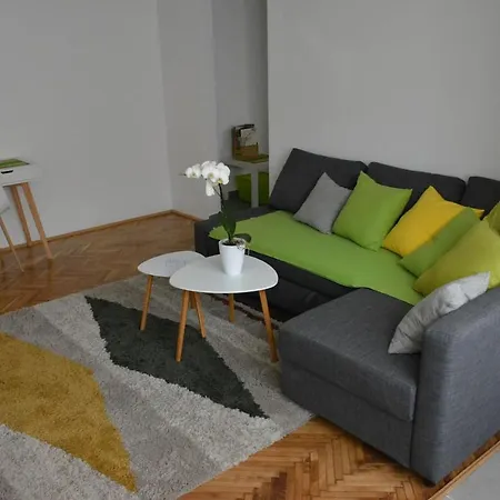 Cosy At 100 M From Iulius Town * تيميشورا