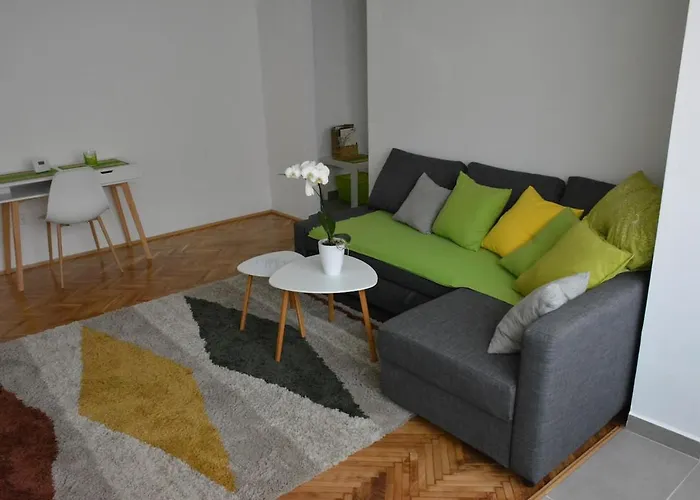 Cosy At 100 M From Iulius Town * Timişoara